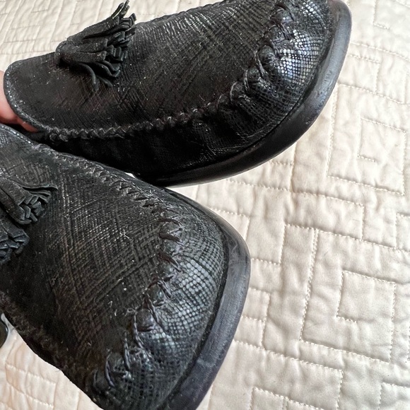 STUART Weitzman black textured leather slip on loafers - Picture 7 of 7